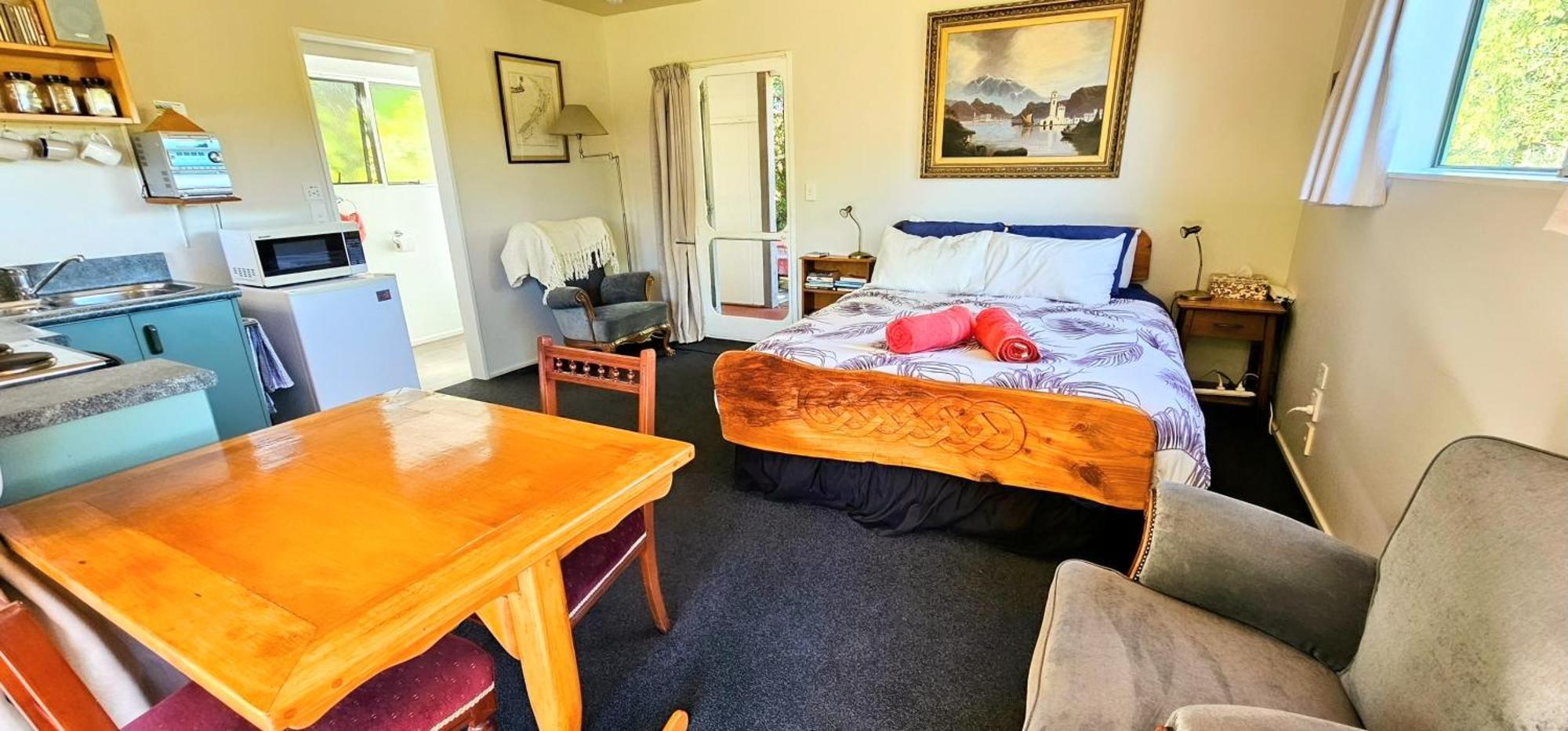Waterwheel Cottage Upper Moutere Dış mekan fotoğraf