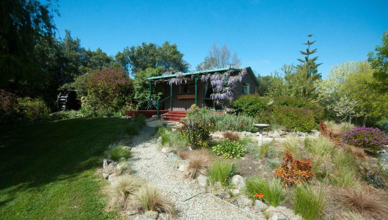 Waterwheel Cottage Upper Moutere Dış mekan fotoğraf